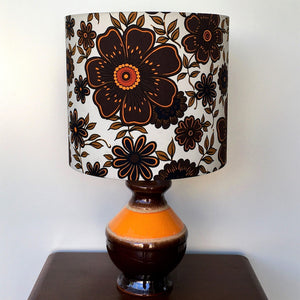 
                  
                    Daisy Flower Vintage Lampshade
                  
                