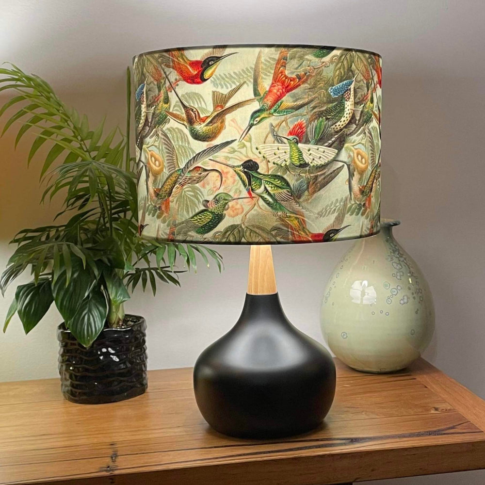 
                  
                    Hummingbirds Lampshade
                  
                